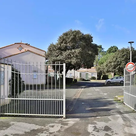 Confortable, 300m Du Veillon Talmont-Saint-Hilaire