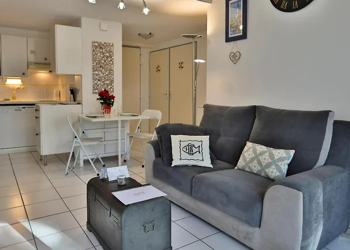 아파트 Confortable, 300m Du Veillon *