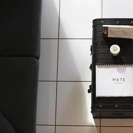 Confortable, 300m Du Veillon Apartamento