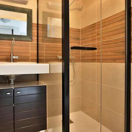 Apartamento Confortable, 300m Du Veillon *