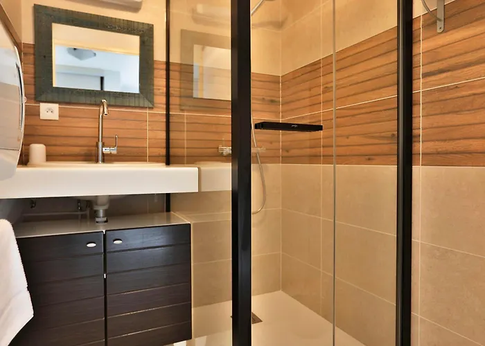 דירה Confortable, 300m Du Veillon *